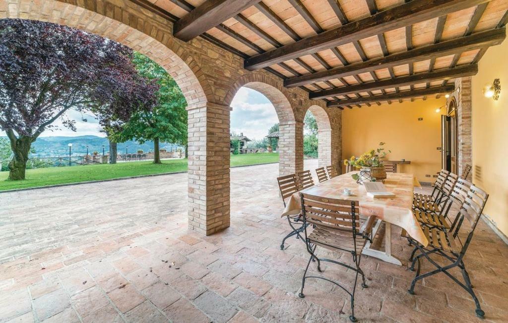 Agriturismo Wine Casale Villa Chiara Torgiano Bagian luar foto