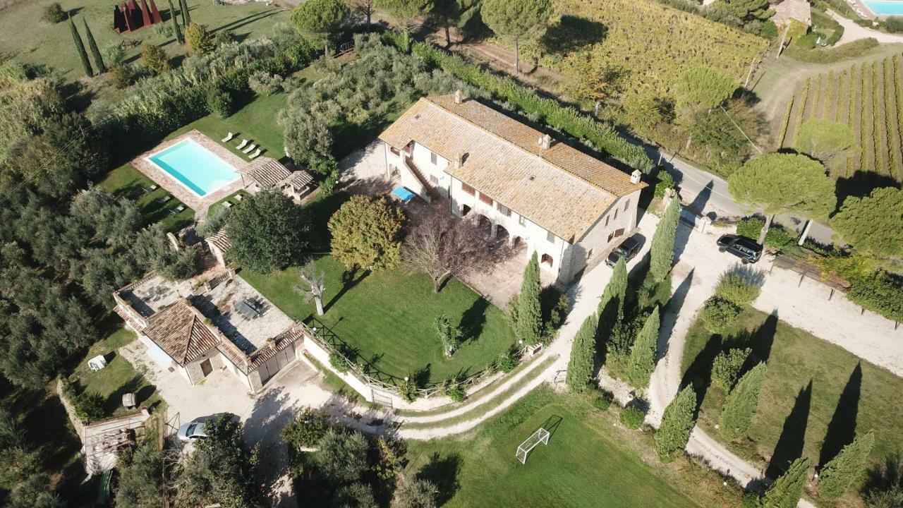 Agriturismo Wine Casale Villa Chiara Torgiano Bagian luar foto